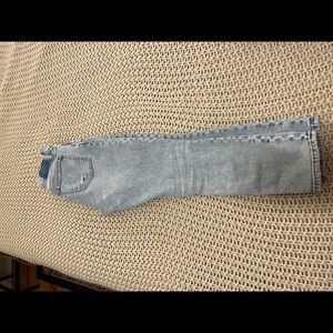 Abercrombie and Fitch The Skinny High Rise Jean Size 25/0s